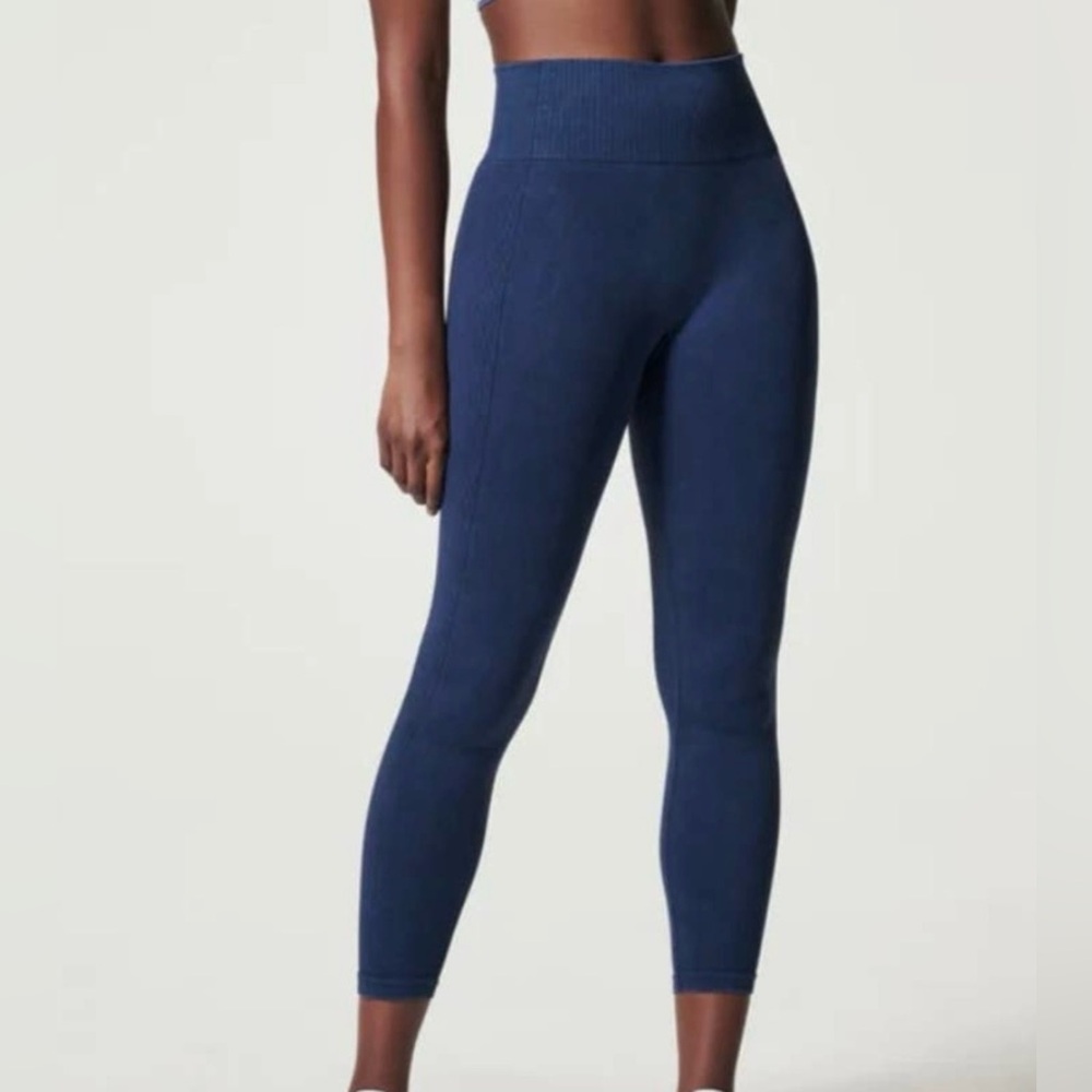 NWT! Spanx soft stretch seamless leggings midnight navy small